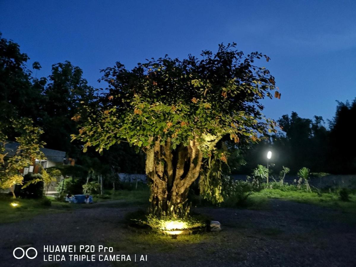 Br2 House Resort Пхаяу Экстерьер фото