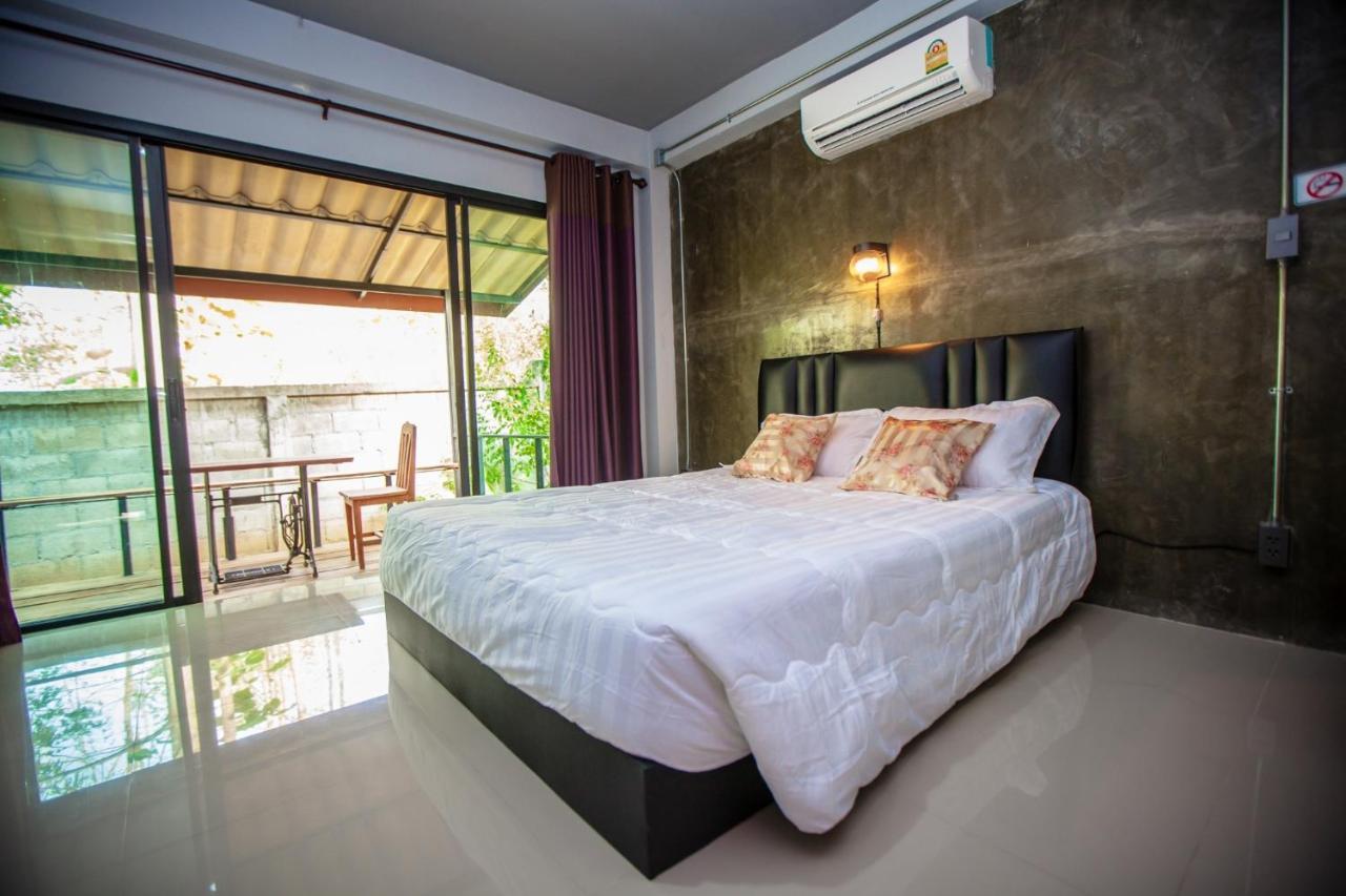 Br2 House Resort Пхаяу Экстерьер фото