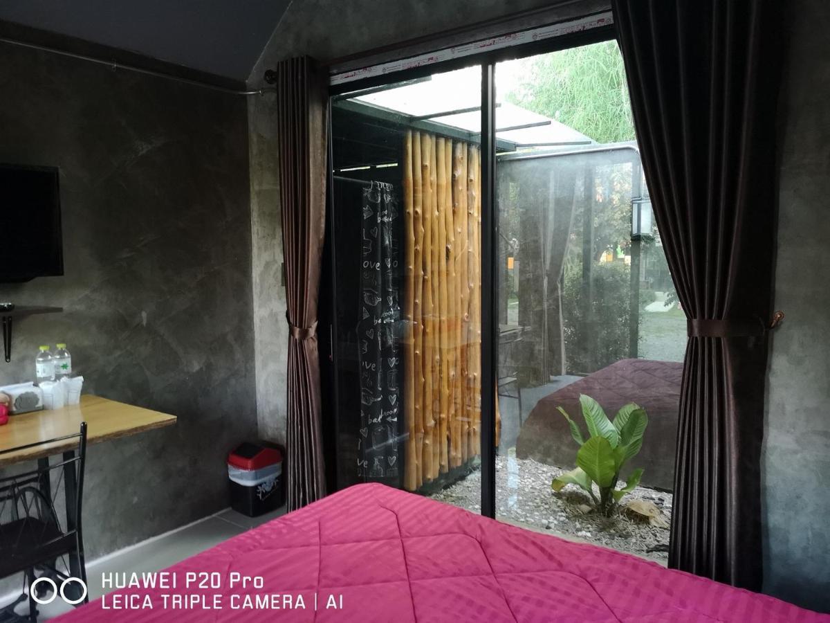 Br2 House Resort Пхаяу Экстерьер фото